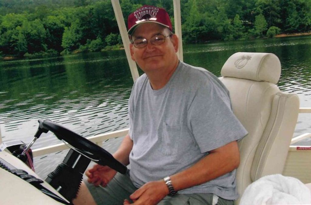 Charles Ray Hill Profile Photo