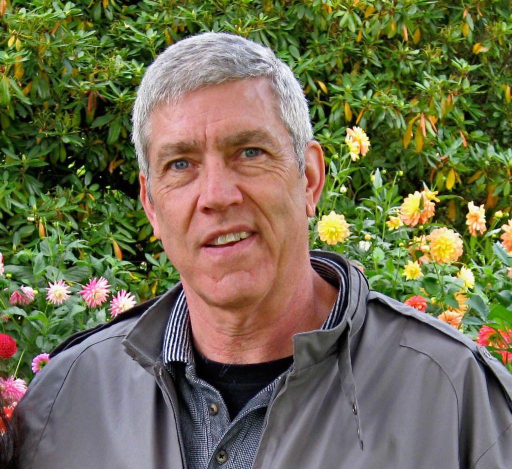 Daniel James Compton Profile Photo