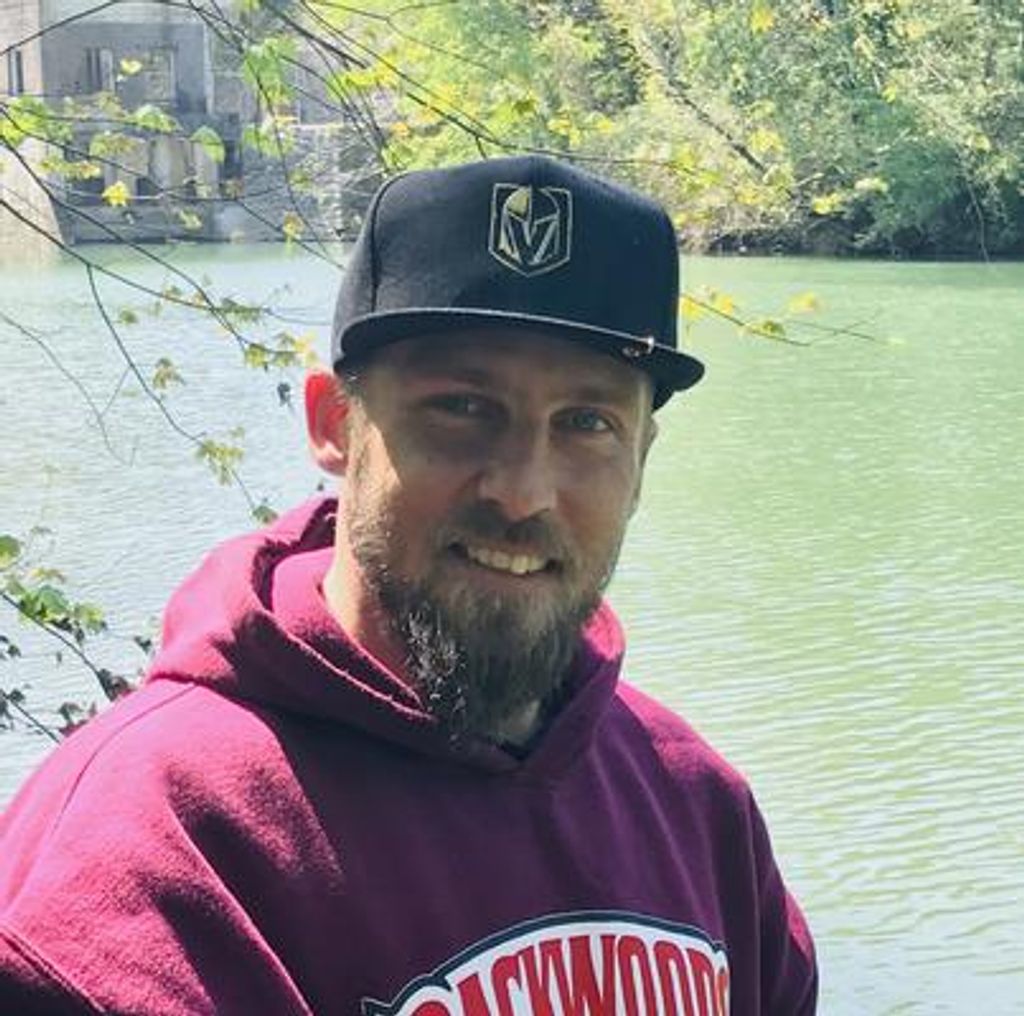 Matthew Yates Profile Photo