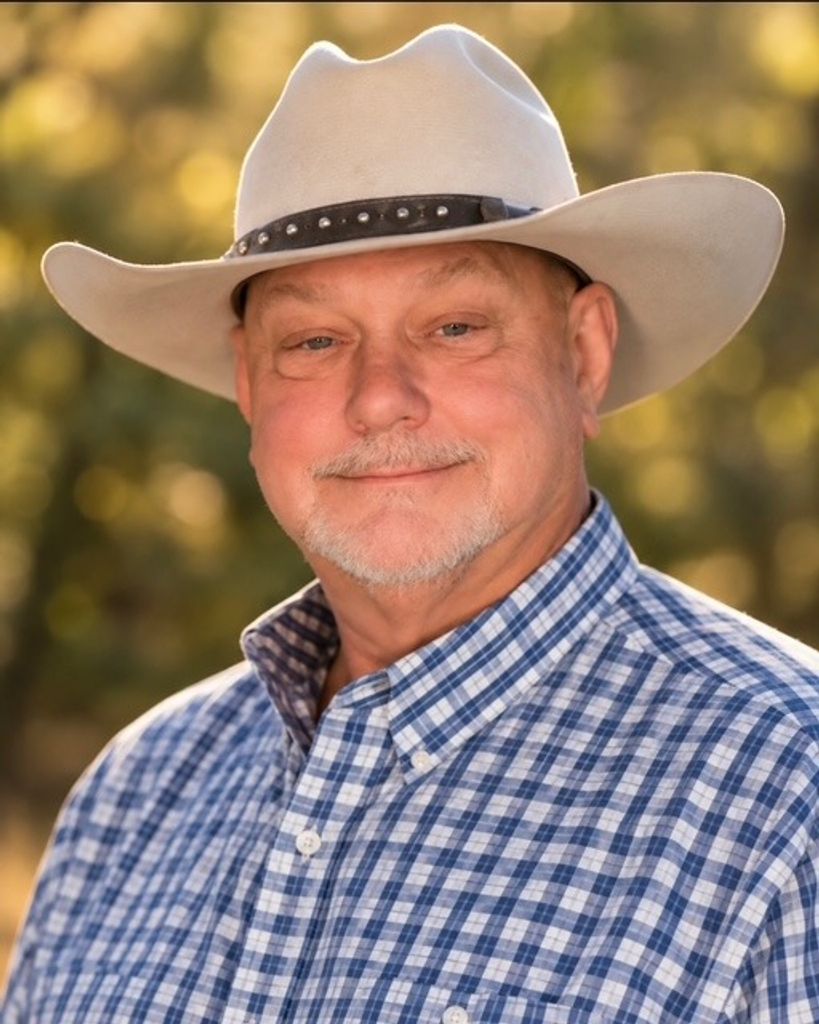 Jonathan Bruce Ellison Profile Photo