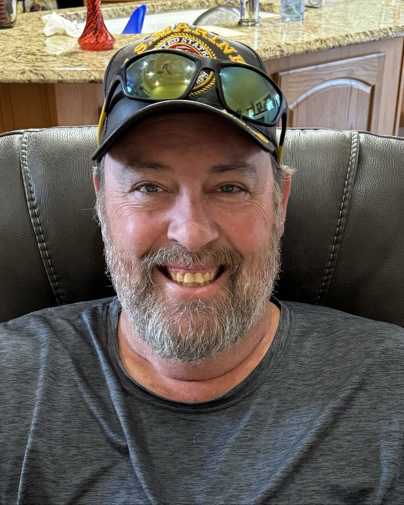 Robert Lee Elkins Jr. Profile Photo