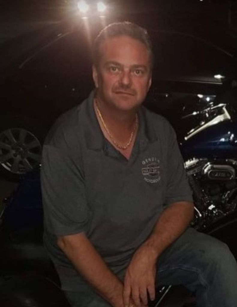 Vernon Lee Jr. Profile Photo