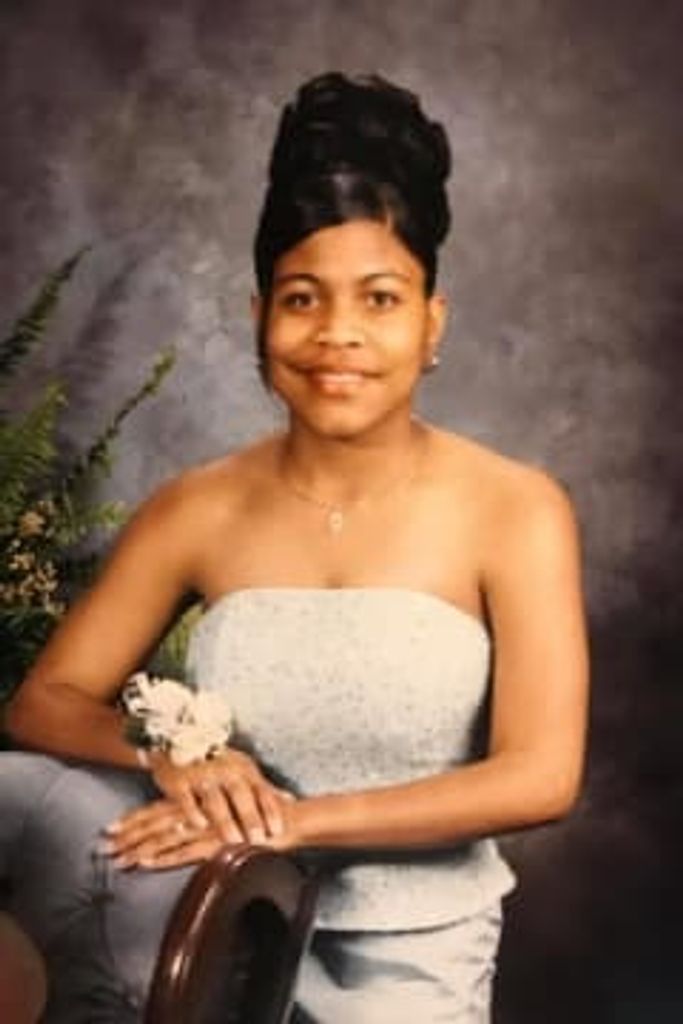 Ms. Serra  Thomas