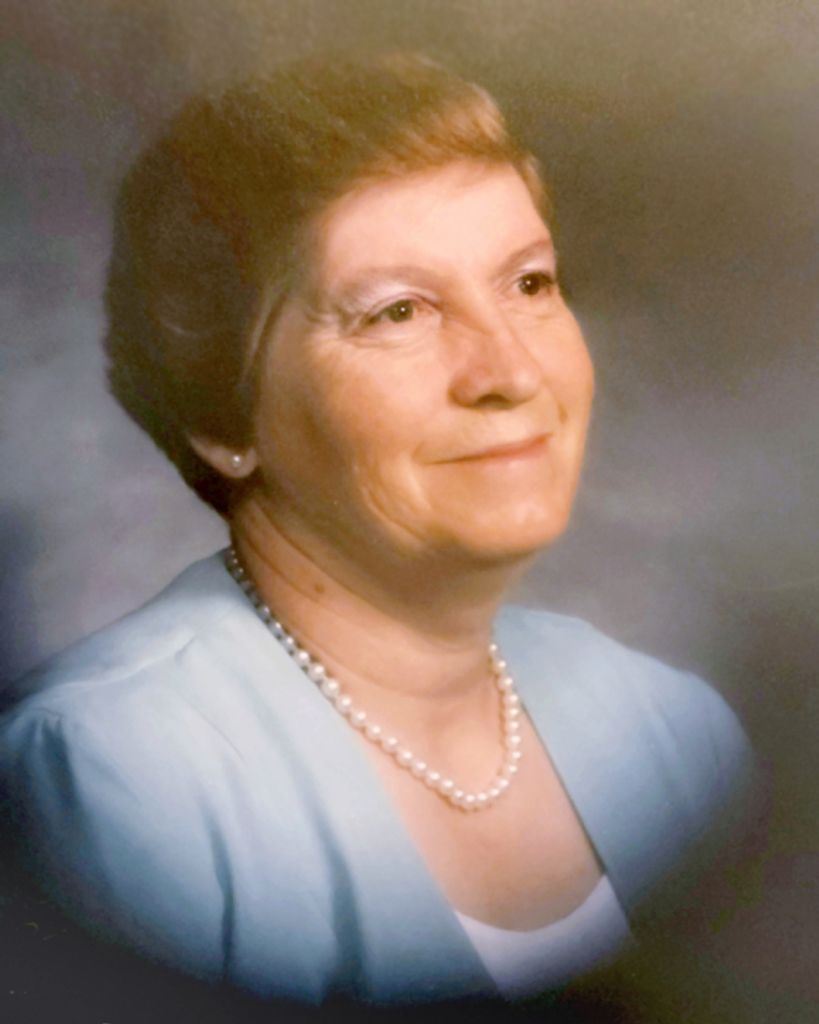 Carolyn Ruth (Cleveland)  Robson