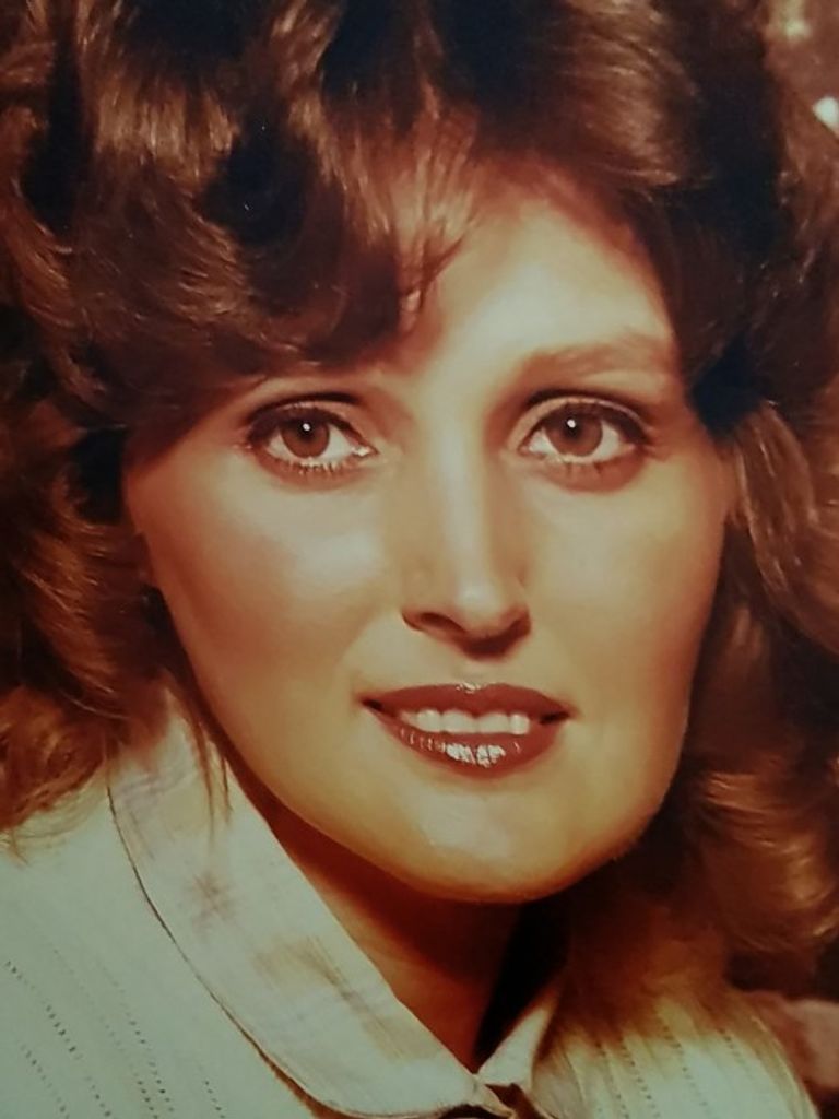 Dorothy "Cricket" (Benson)  Van Ness