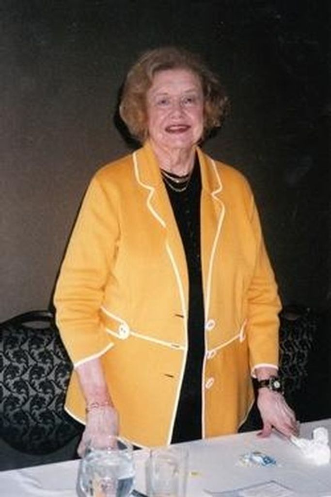 Carolyn Gates Bradley