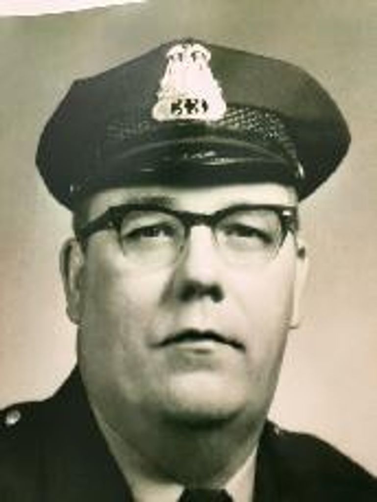 Howard F. Sr. Evertts