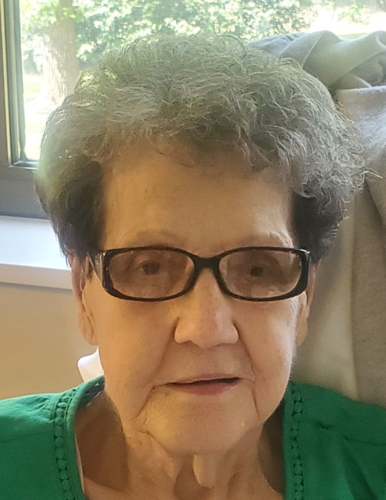 Oma Summers Profile Photo