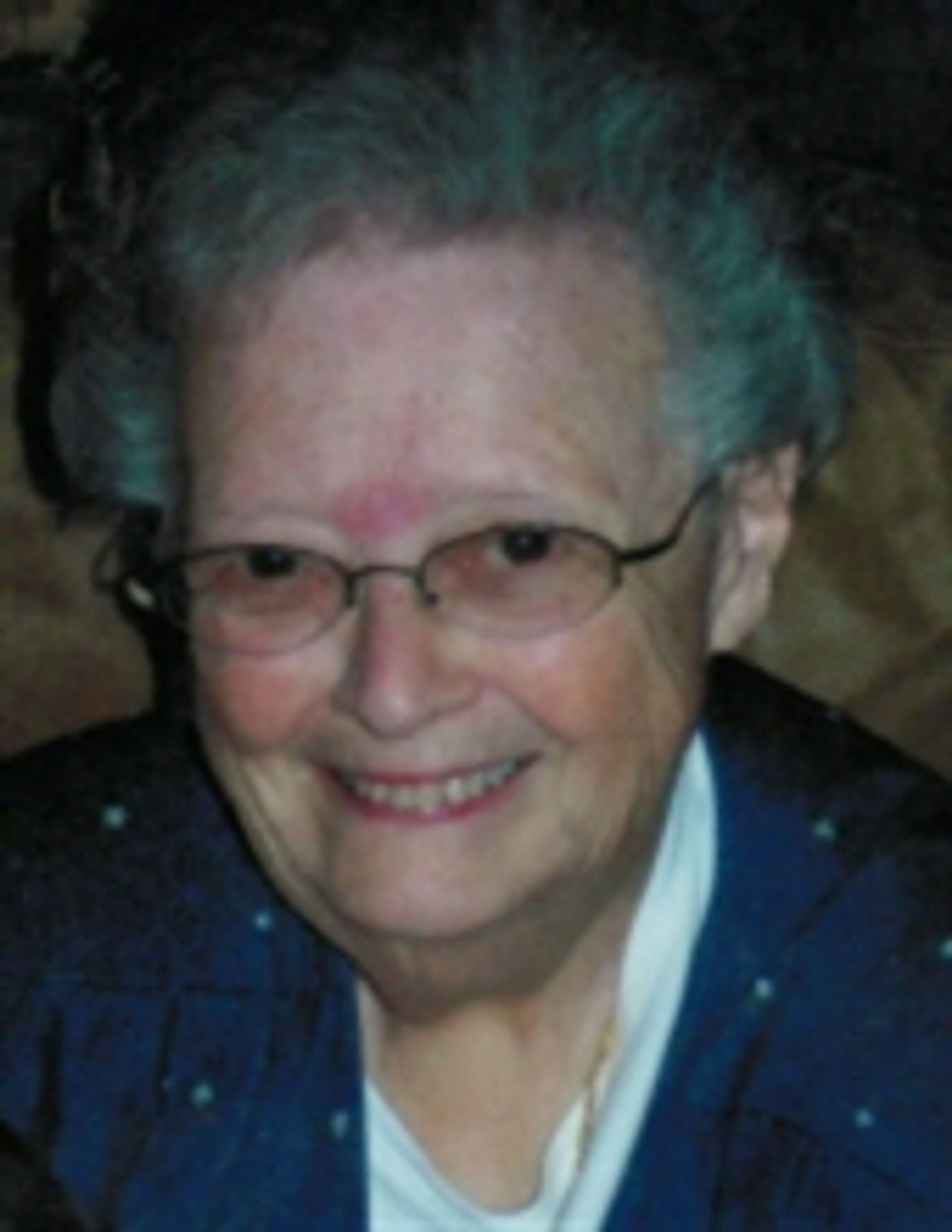 Lois Wagner photo gallery image 1 of 2