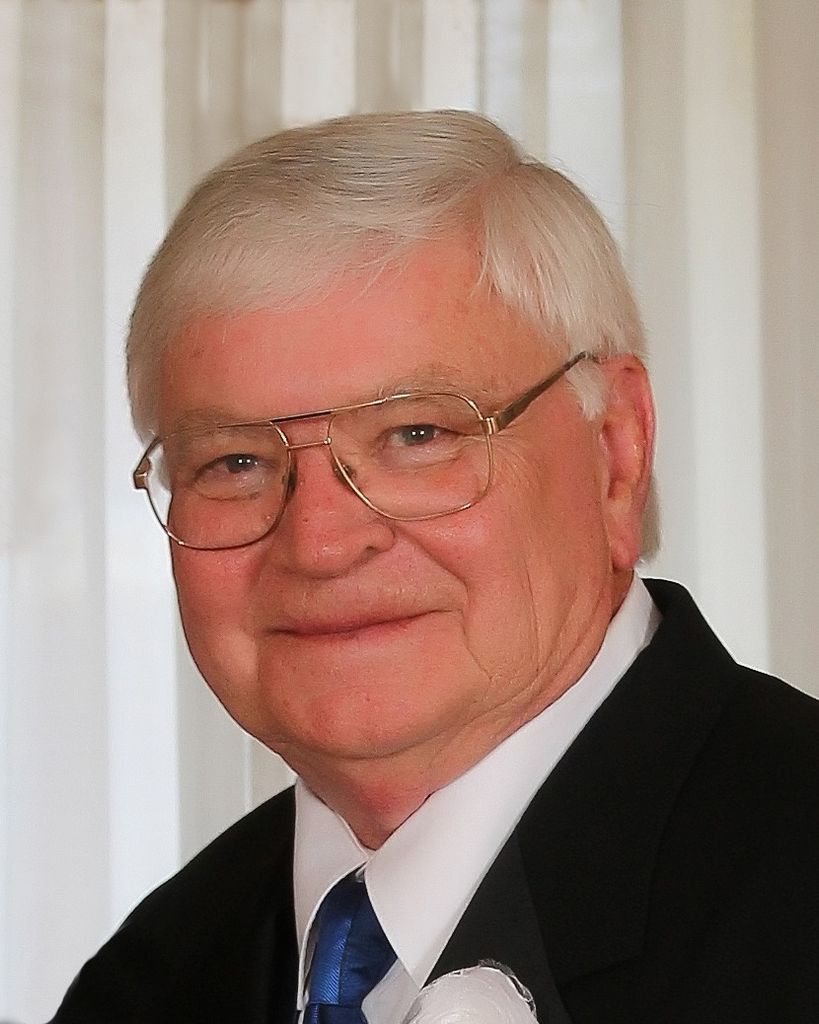 Charles Knight Profile Photo