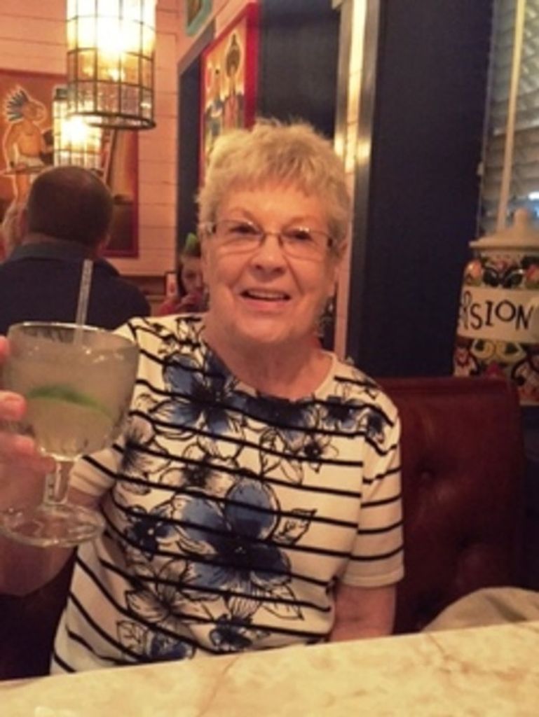 Rosemarie "Sis" Grose