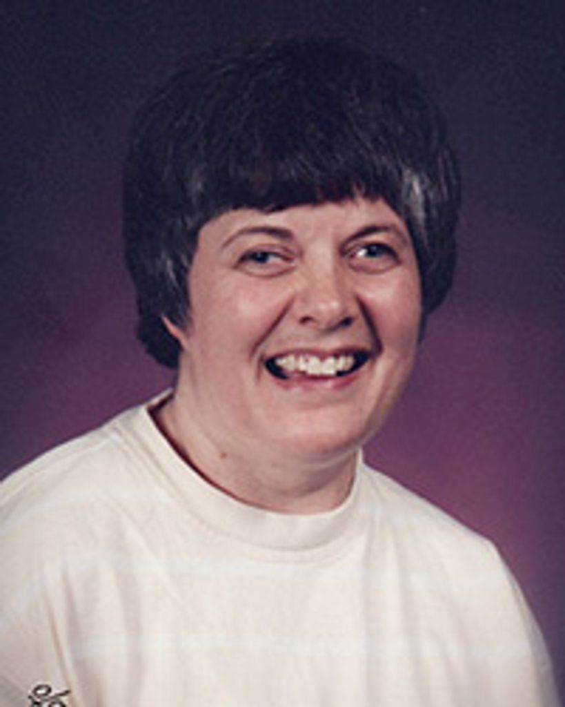Julie Wold Profile Photo