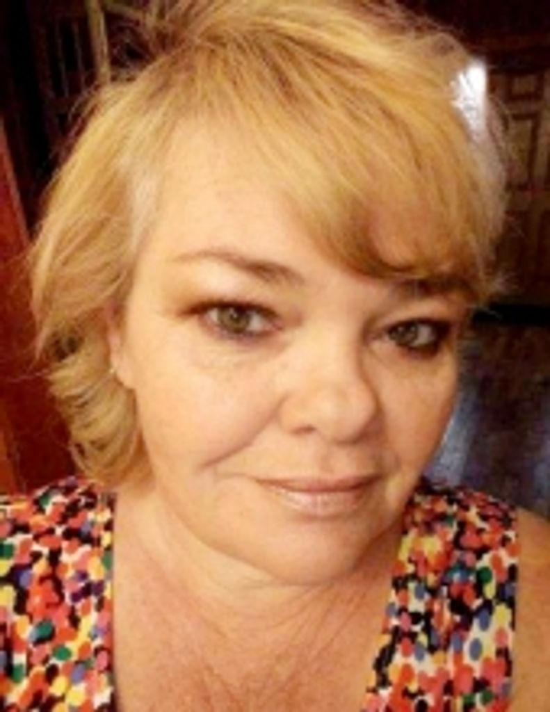 Tracey  Ann Lawson