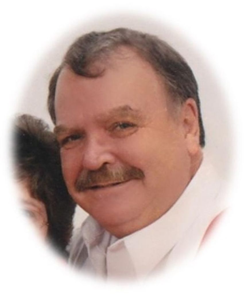 Russell Hollis