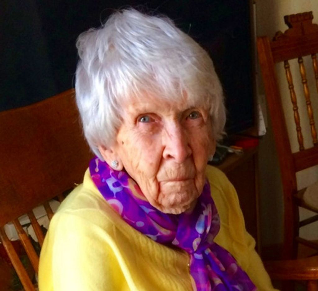 Elizabeth "Betty" Mackay Brown Profile Photo