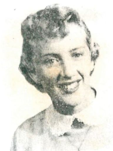 Anna Stoll Profile Photo