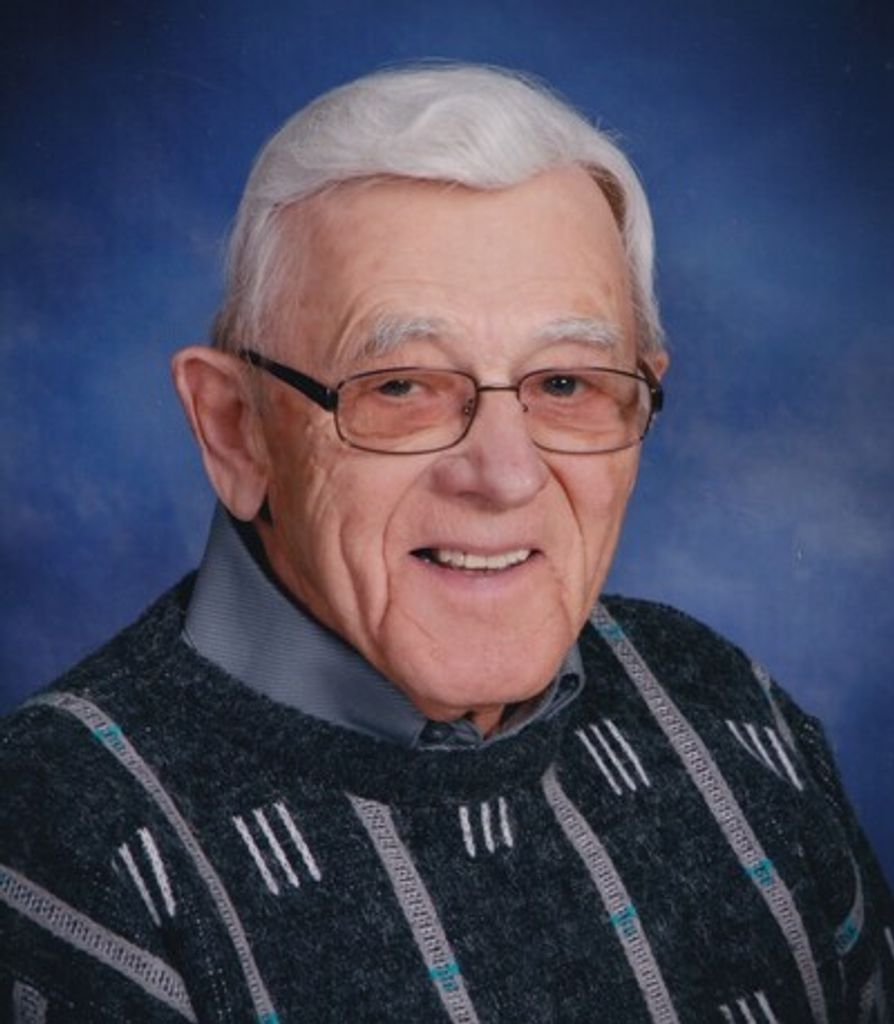Royal F. Karlen Profile Photo