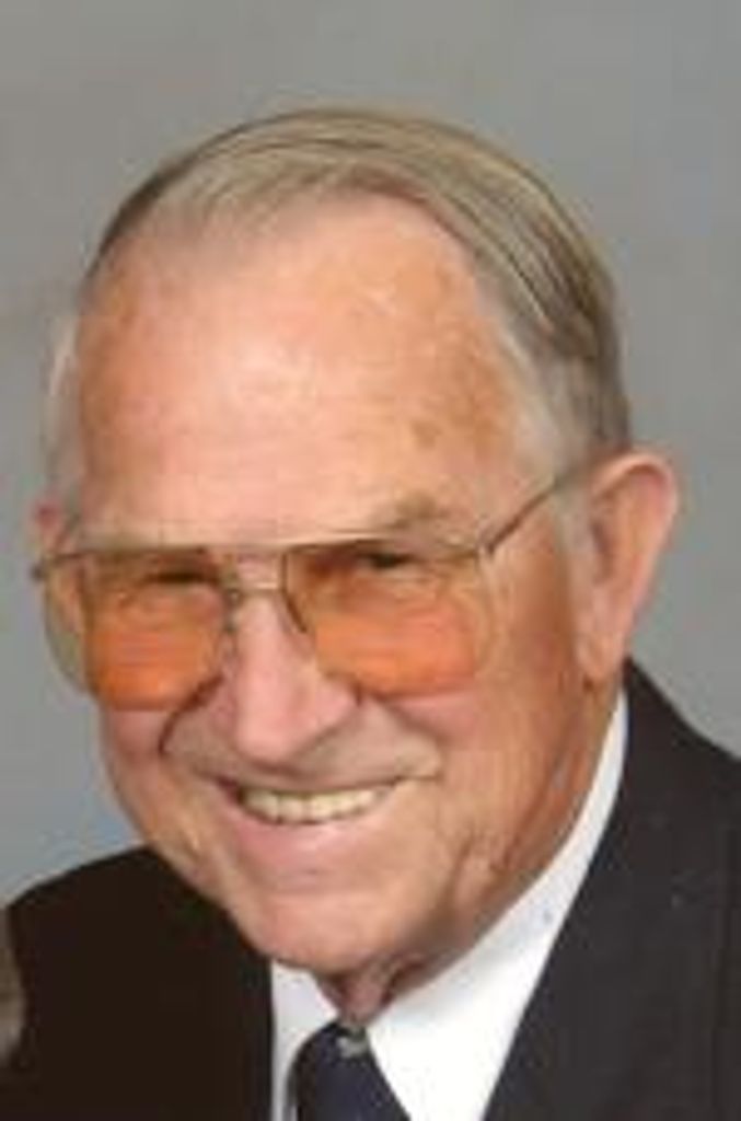 Kenneth Bell