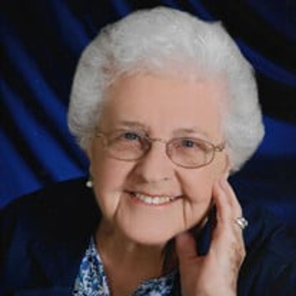 Mrs. Clara Marie Lange (nee: Greil)