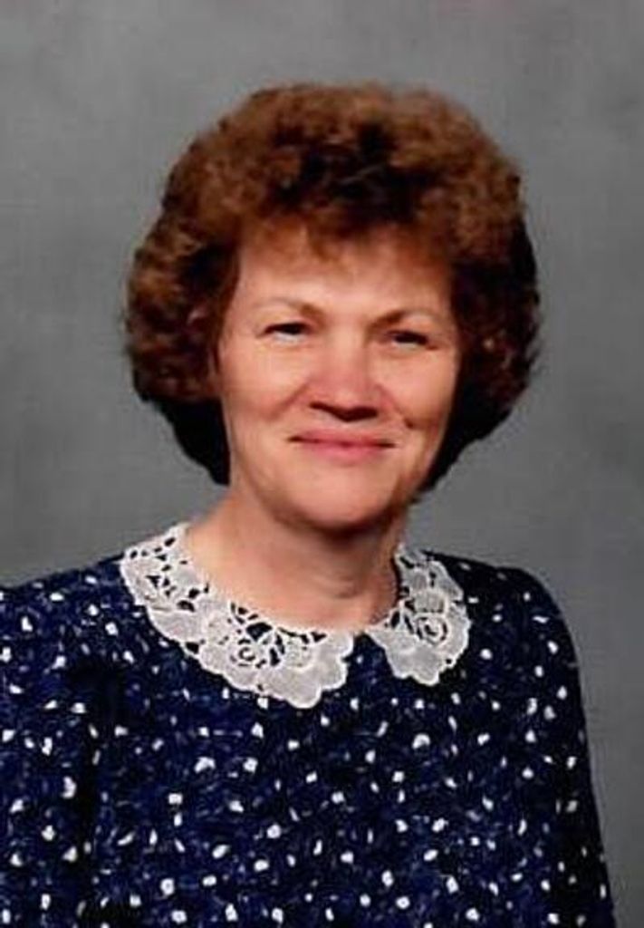 Helen Marie Tworzydlo Profile Photo