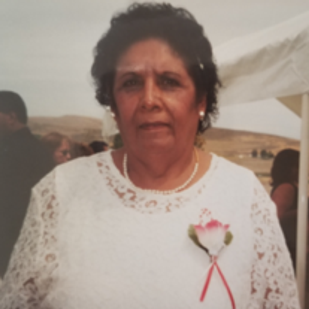 Enriqueta Knoeb