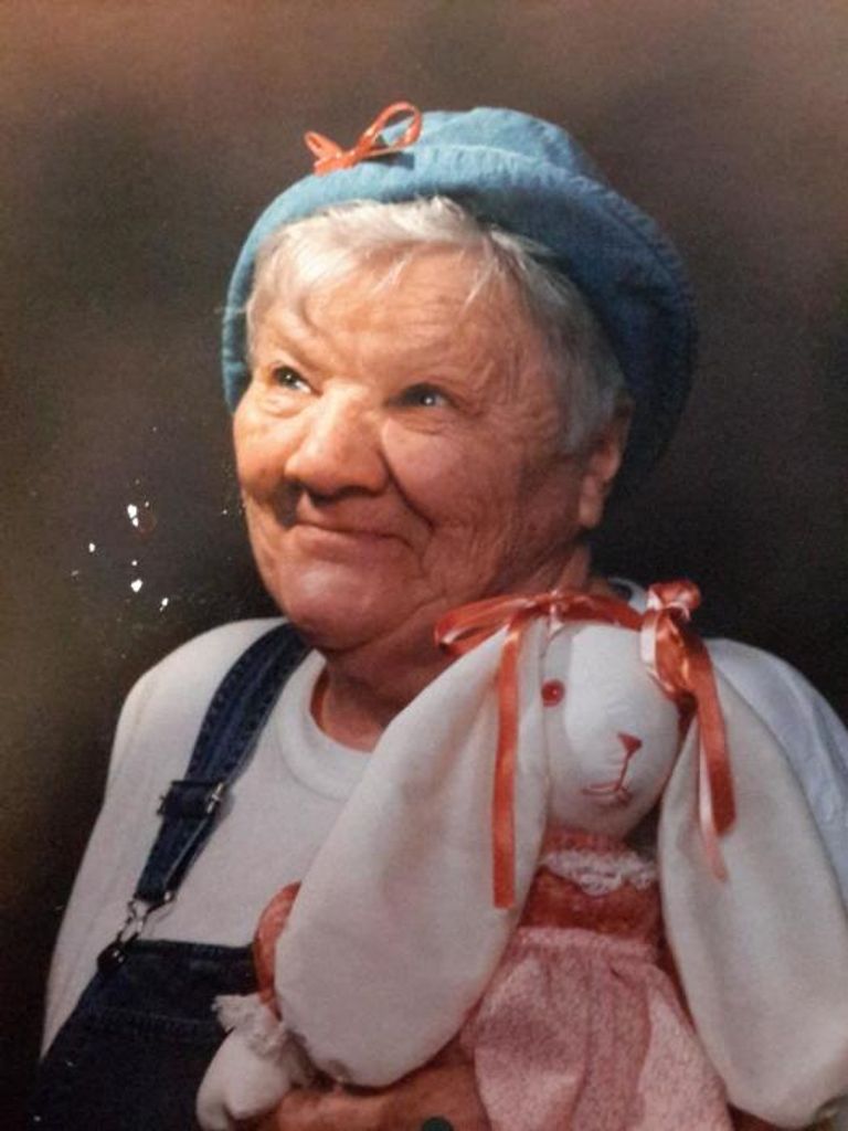 Betty (Bailey)  Damron