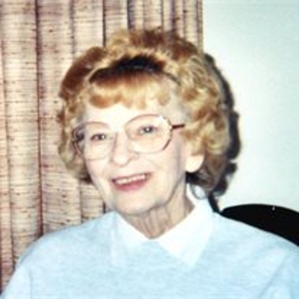 Marilyn R "Rahmlow" Hawkins