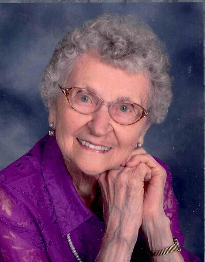 Helma 'Lou' Luella Kerens