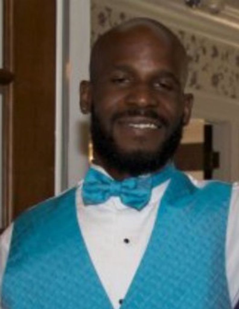 Kelvin Lamar "Snoop" Hughley Profile Photo