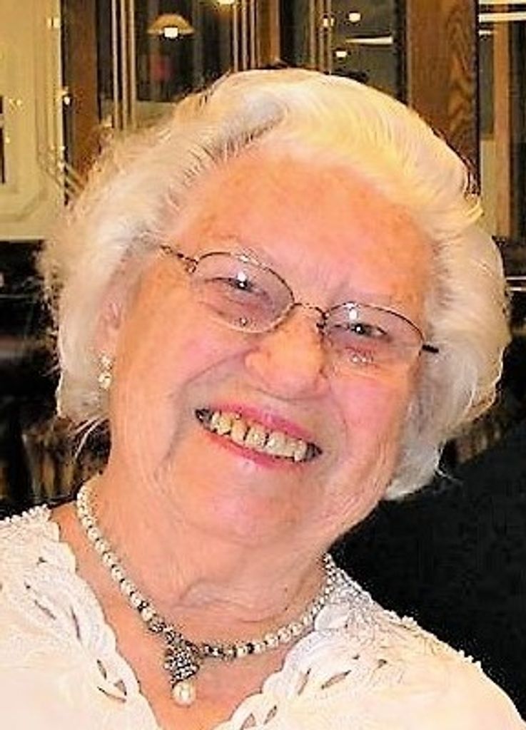 Lorraine Louise Vanderport Profile Photo