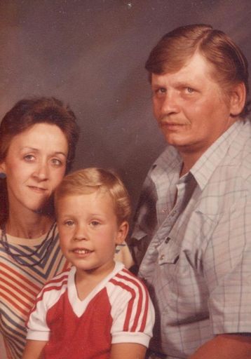 Leo Allen Larson photo gallery thumbnail 42 of 42