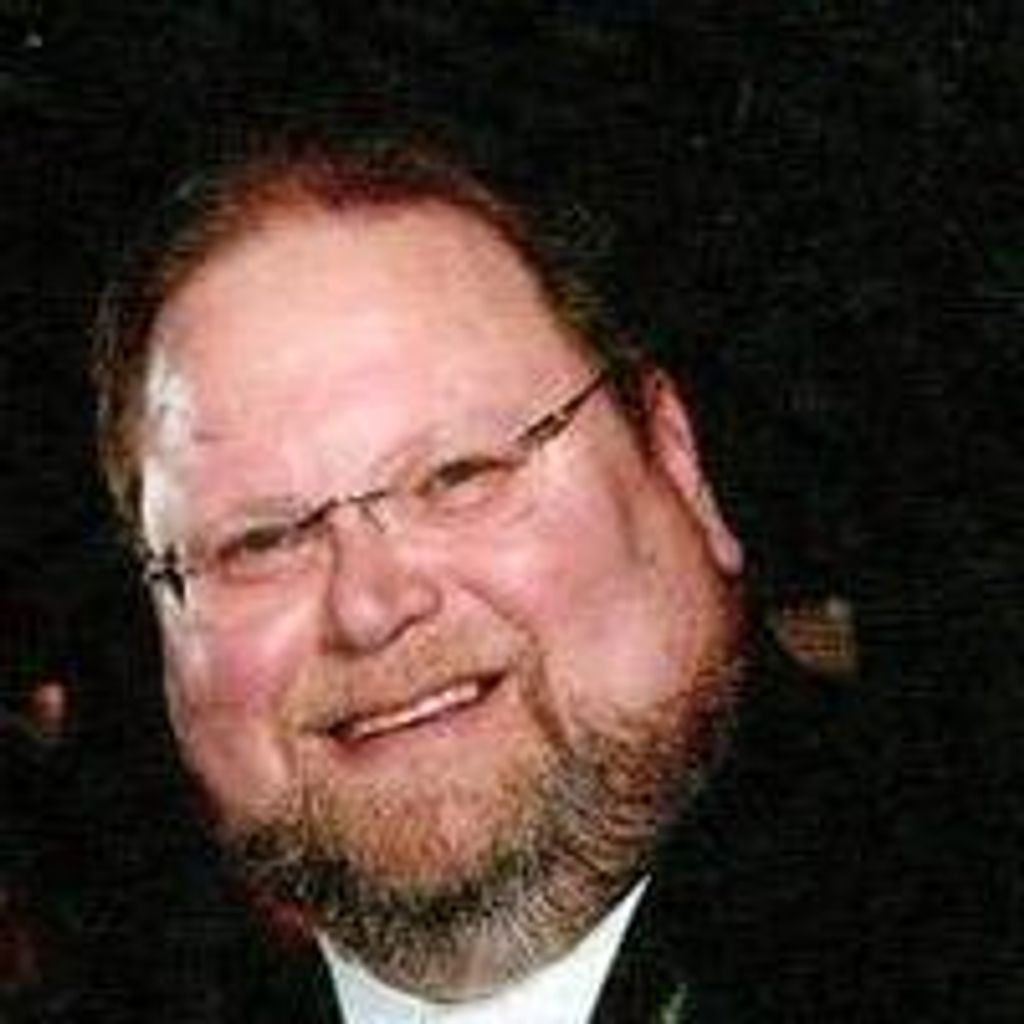 Timothy E Kinzel
