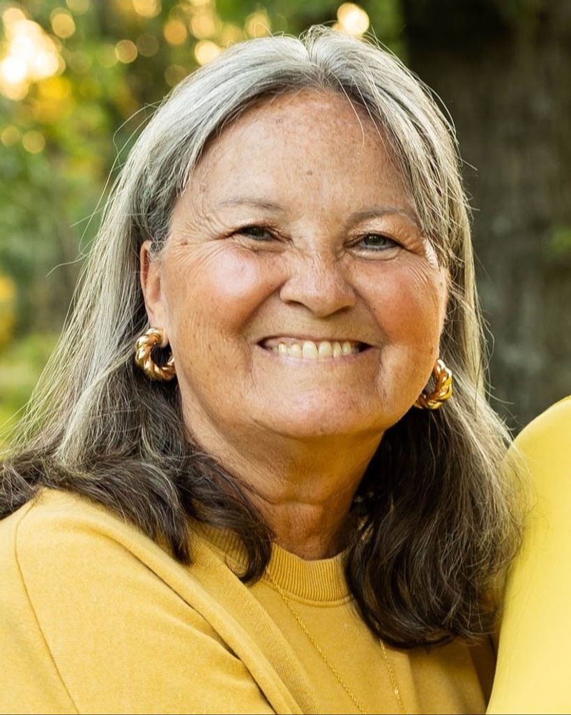 Kelly Y. Carleton Profile Photo