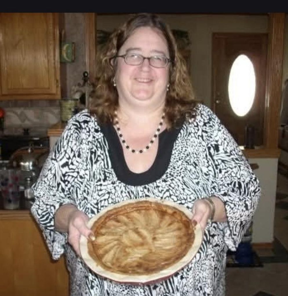 Robin Marie Yarbrough Profile Photo