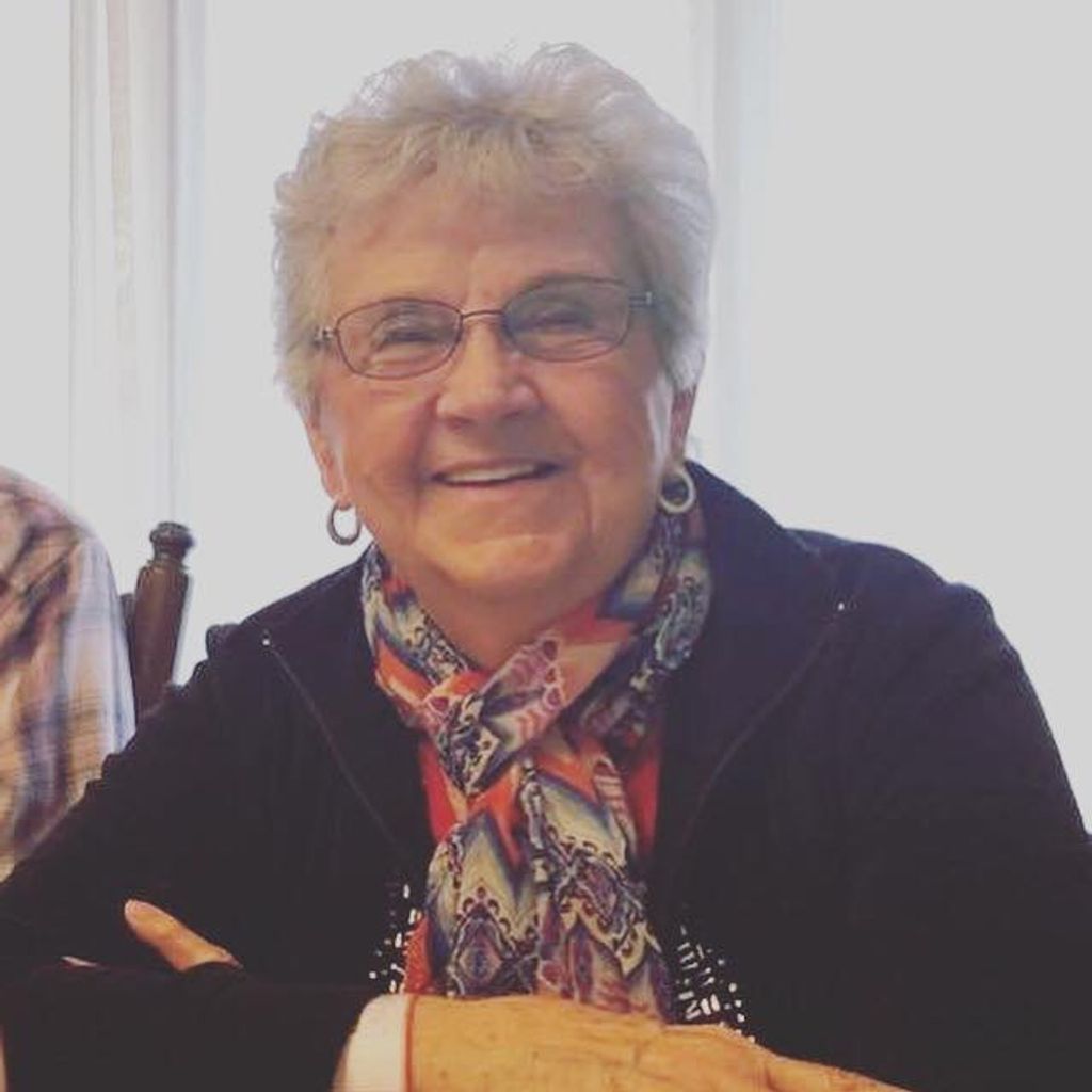Shirley J. (Henderson)  Kensinger
