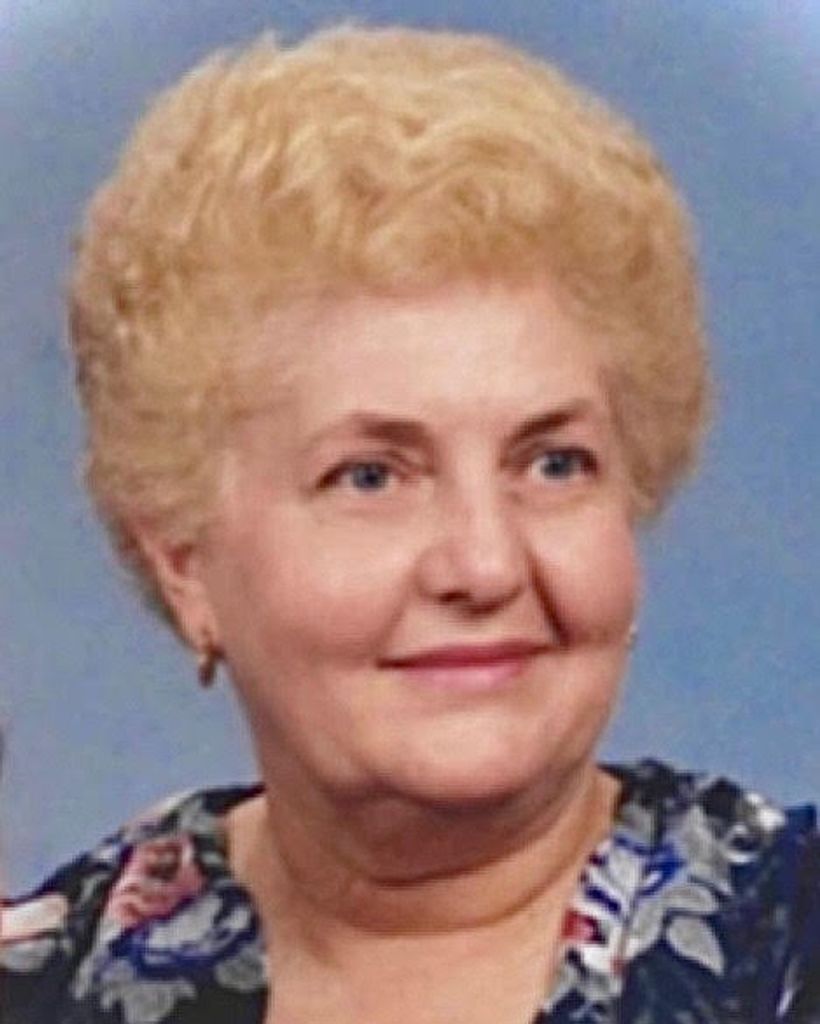 Doris L Collins
