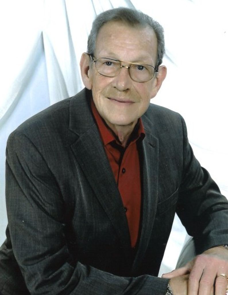 James Kendrick 'Ken' Thompson