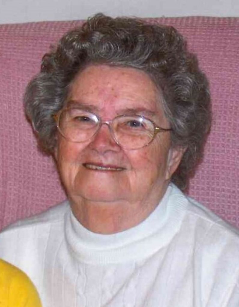 Lillie (Crews)  Hall Profile Photo