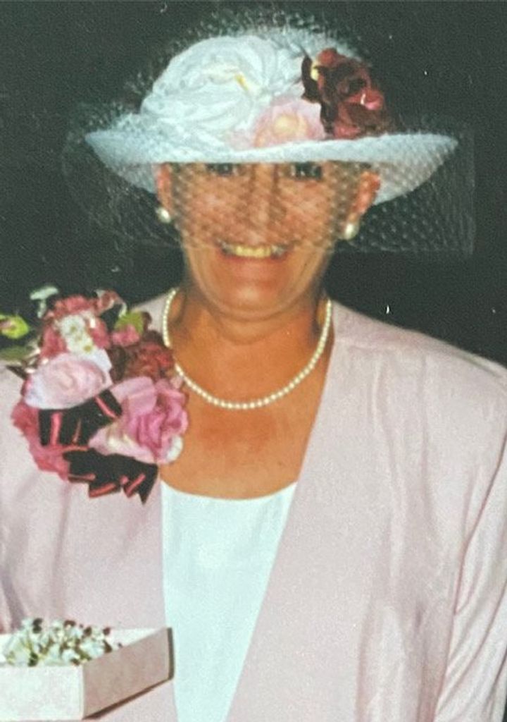Leslie Elizabeth Beare Profile Photo