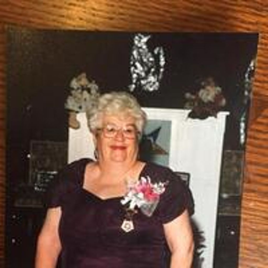 Donna Lee Robinson