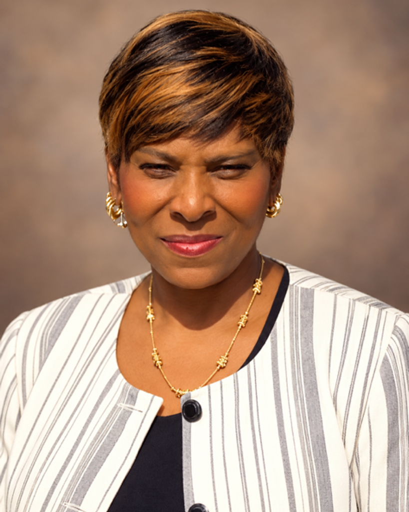 Kathy Gilmore Niang Profile Photo