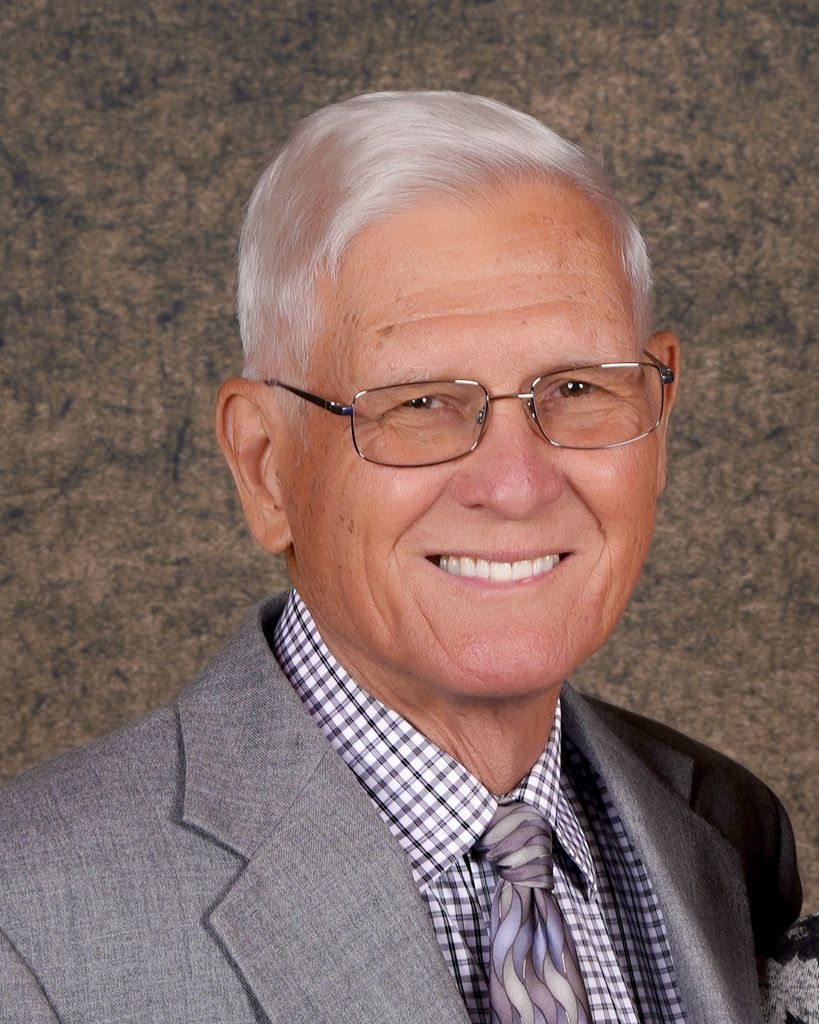 Maurice Lee Schiller