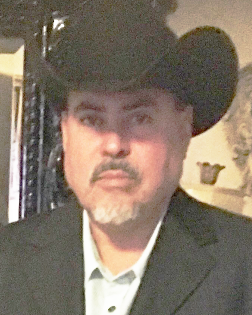 Isidro Guardado Romo Profile Photo