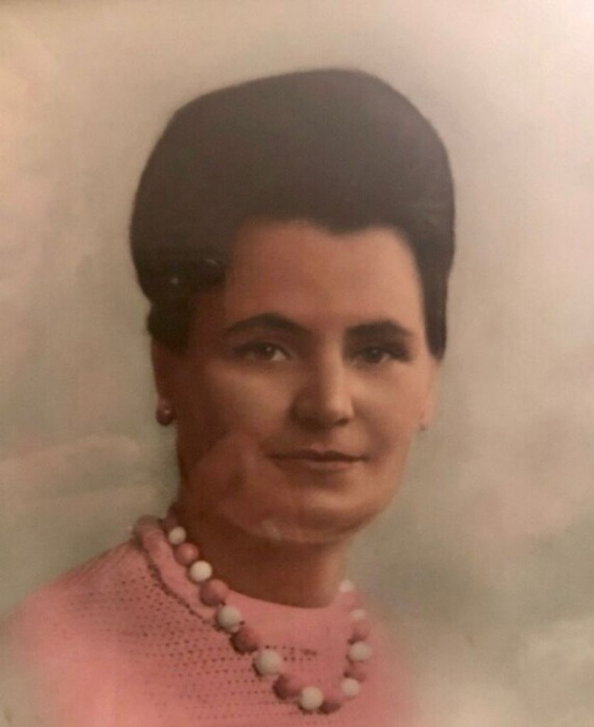 Antonietta (di Cristofaro) DelVecchio Profile Photo