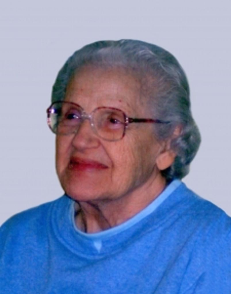 Deanie  "Edna" Houston