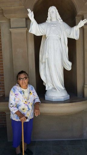 Maria Teresa Martinez photo gallery thumbnail 15 of 62