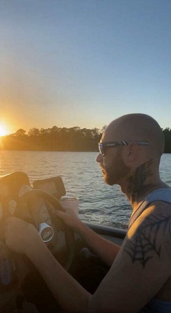 Joshua Scott Searcy Profile Photo