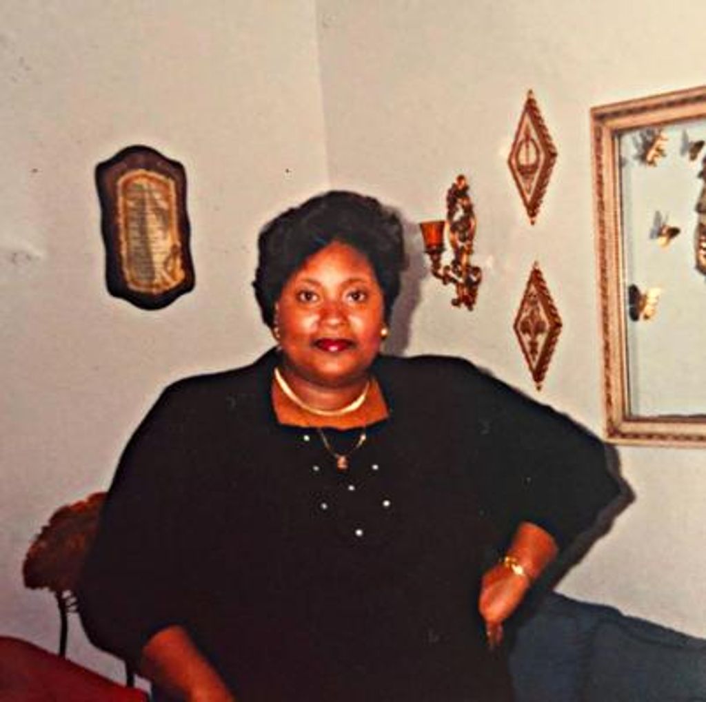 Phyllis R Jones Profile Photo