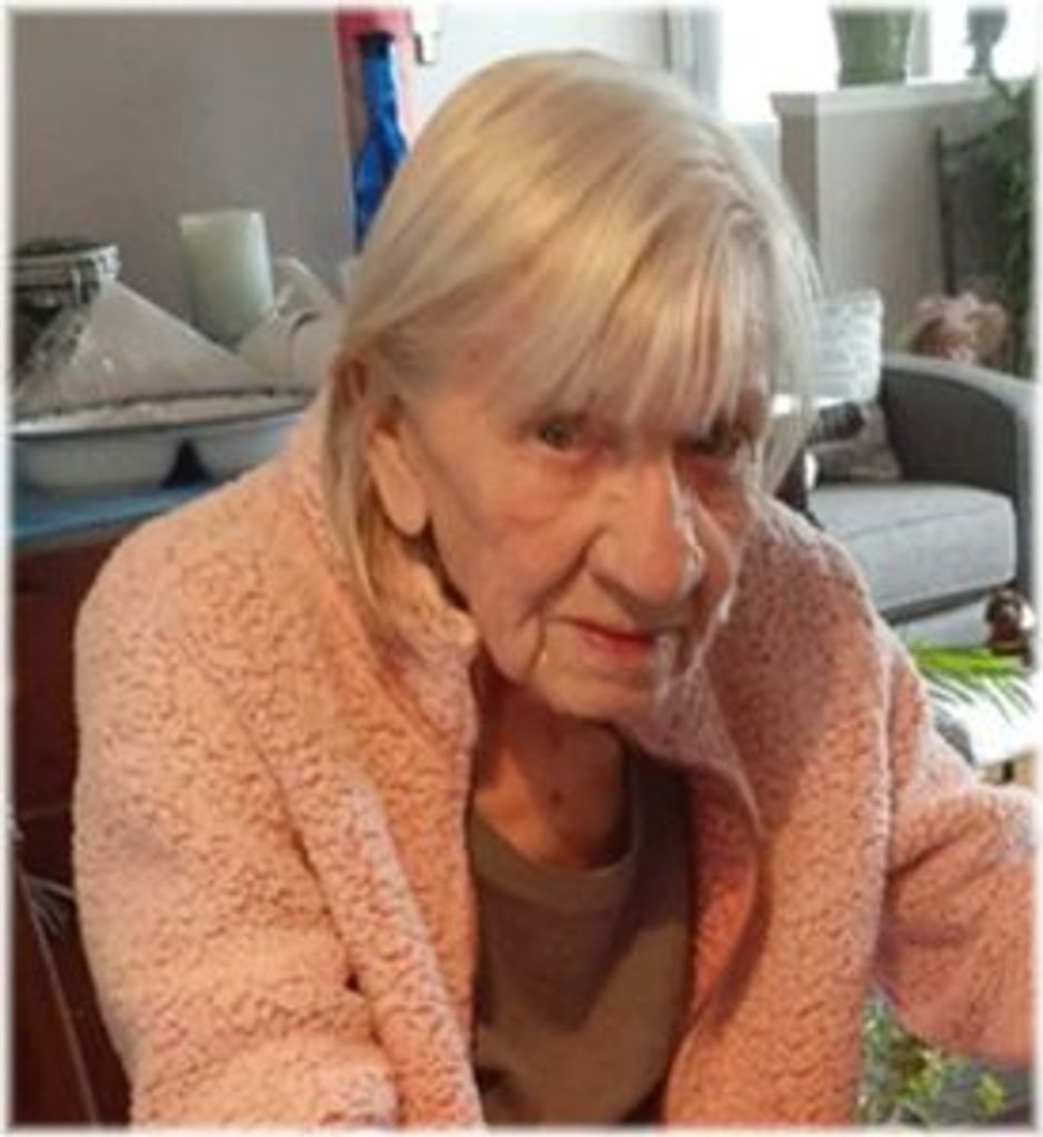 Beryl Marjorie Chalmers