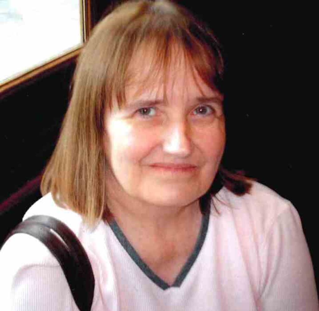 Mary Pat Howell (Cummings)  Maddox Profile Photo